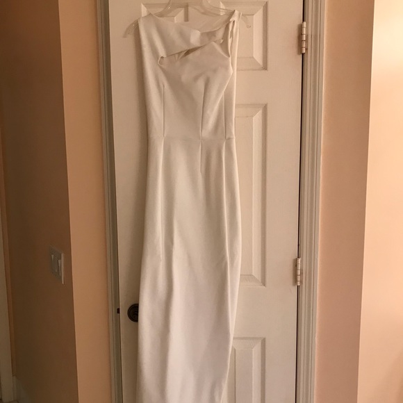 La Petite Robe - Picture 4 of 5